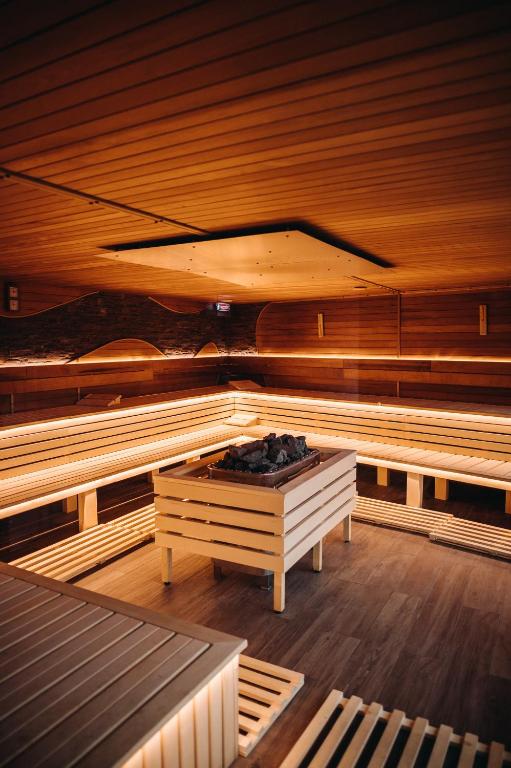 Zdjęcie z galerii obiektu Hotel Ózon & Luxury Villas w mieście Mátraháza