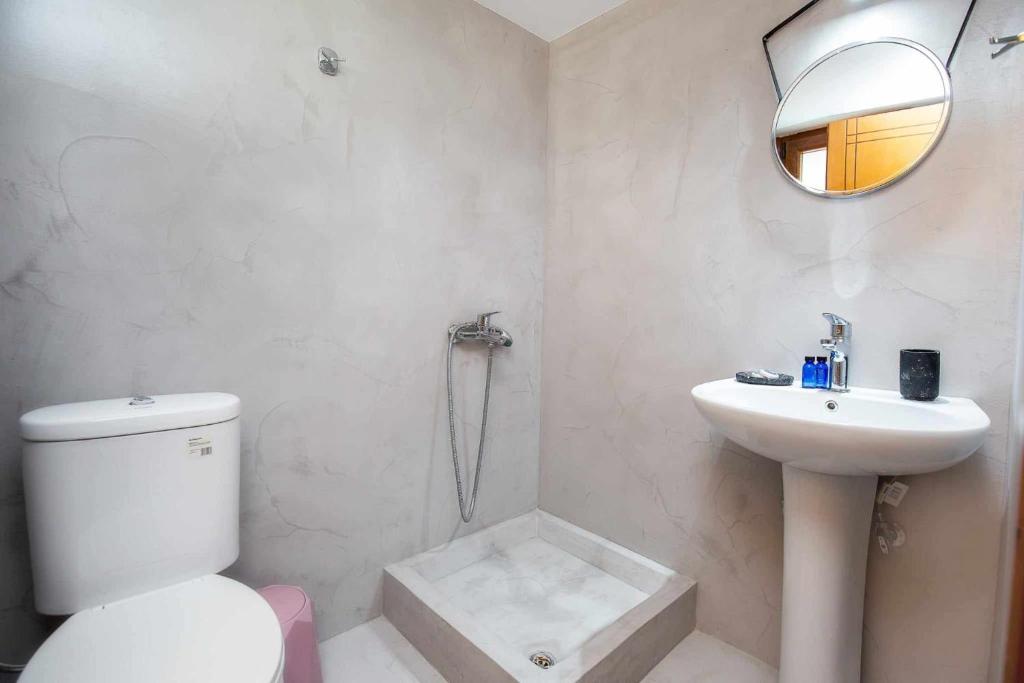 Koupelna v ubytování MaK Apartments