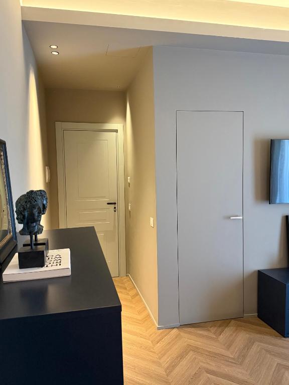 TV a/nebo společenská místnost v ubytování Four Rooms Catania