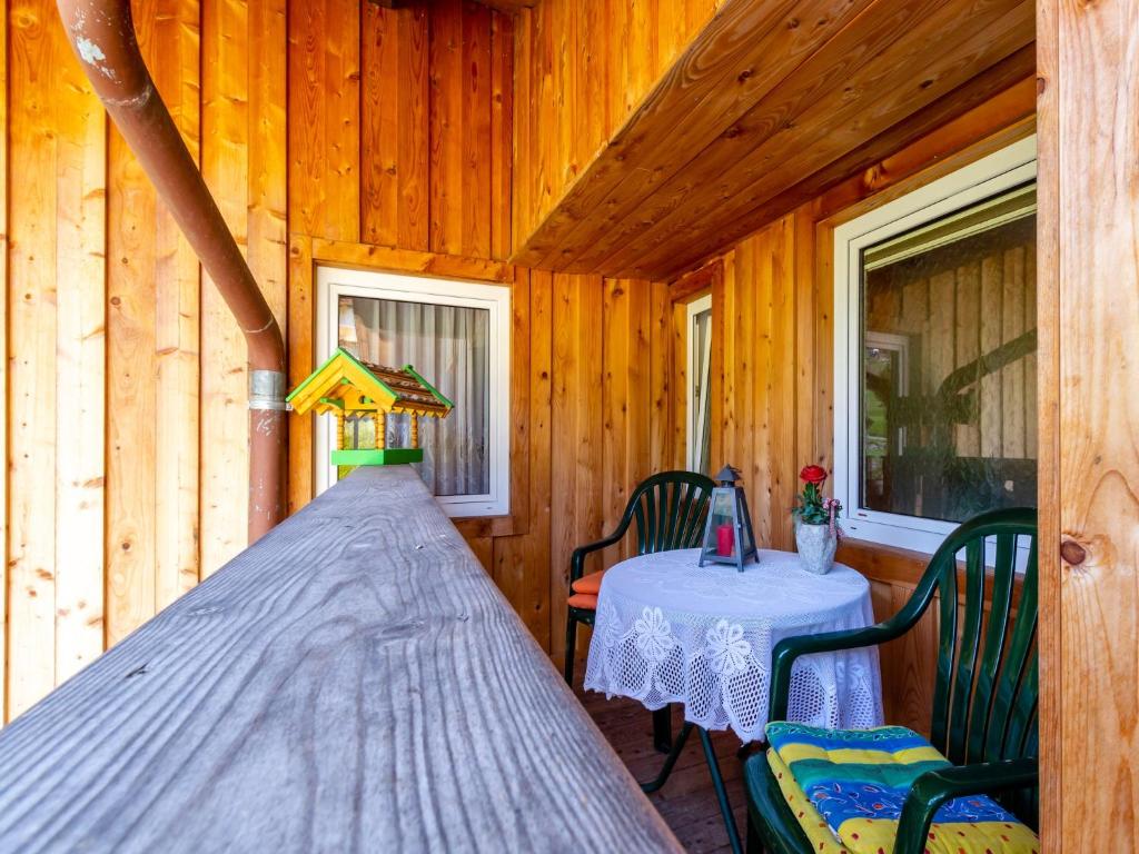 Reštaurácia alebo iné gastronomické zariadenie v ubytovaní Special Apartment in Walchen with Private Terrace