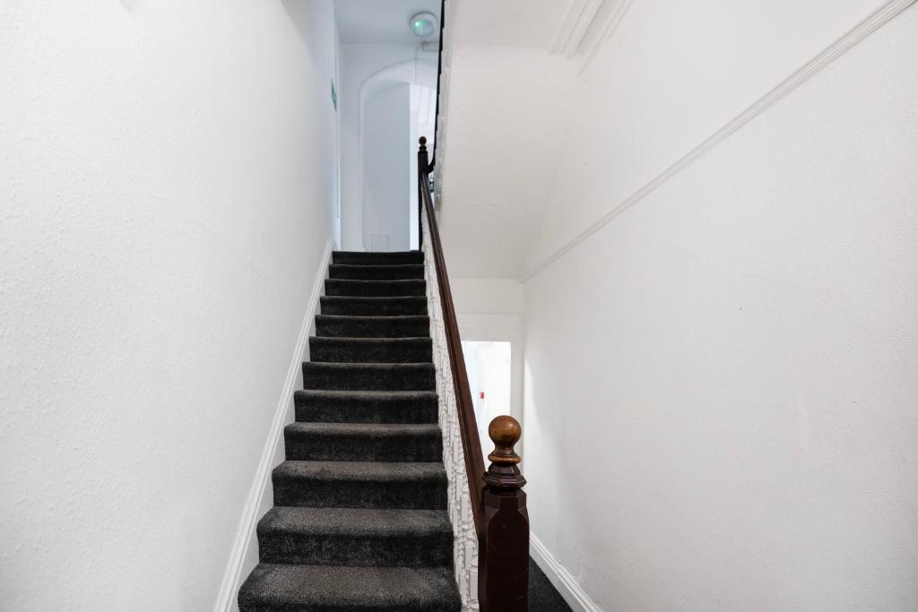 OYO A Better Night Hotel - Manchester Salford - Resim 15