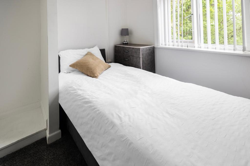 OYO A Better Night Hotel - Manchester Salford - Standard Single Room