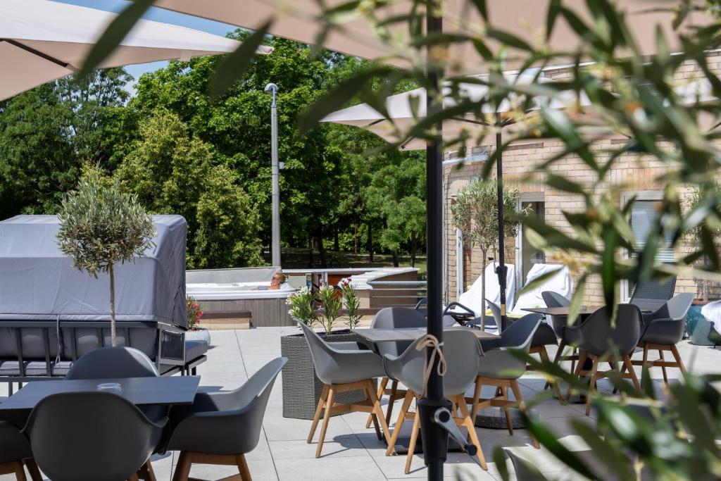 Posezení v ubytování CE Plaza Hotel