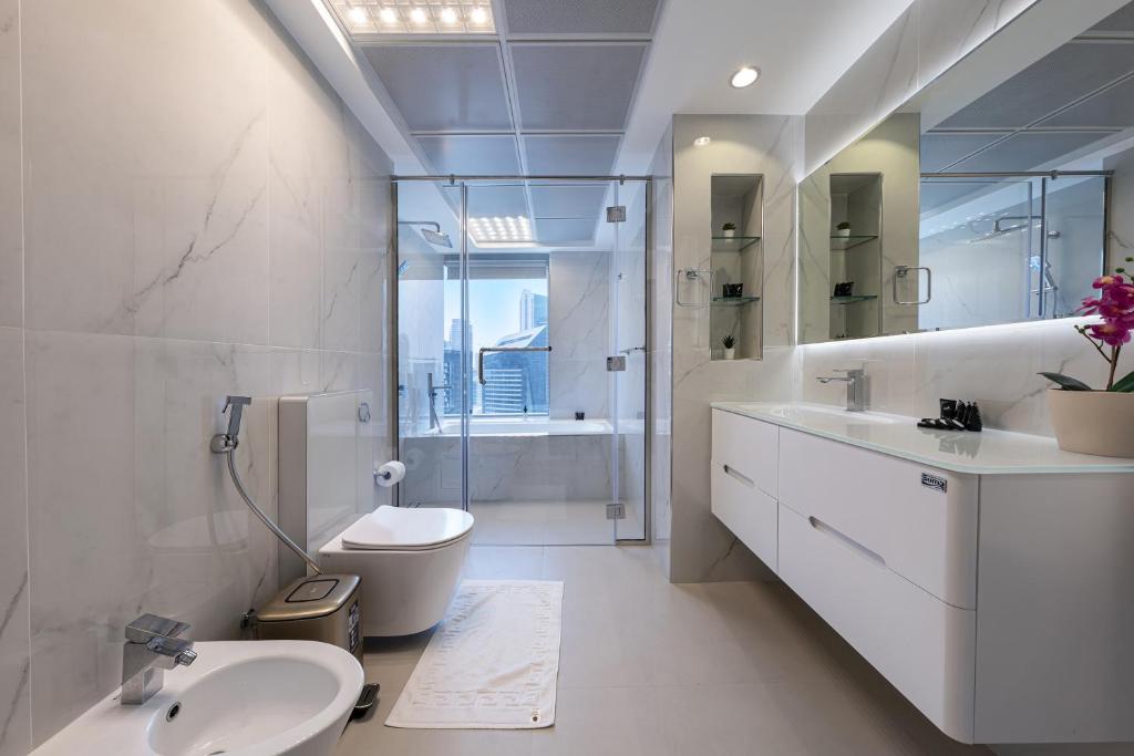 Koupelna v ubytování Luxury Address Res DubaiMarina Studio3 Frank&Frank - 1910