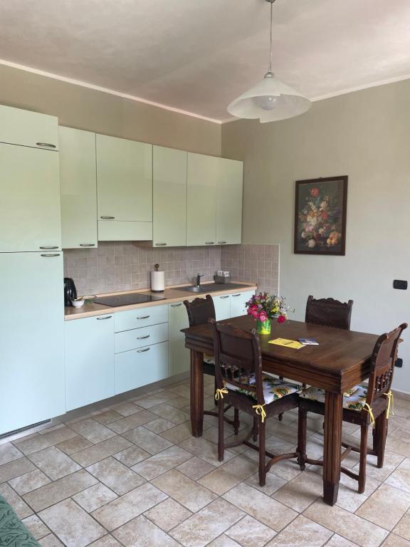 Kuchyň nebo kuchyňský kout v ubytování Agriturismo Cascina Anrì