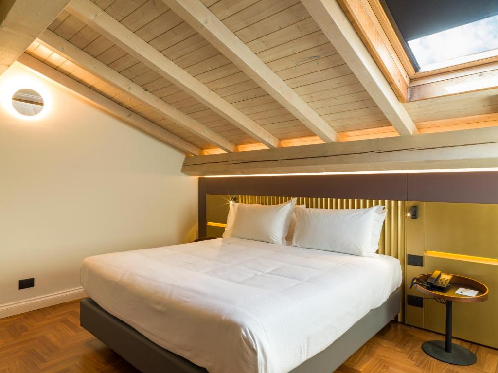 UNA HOTELS One Catania - Resim 7