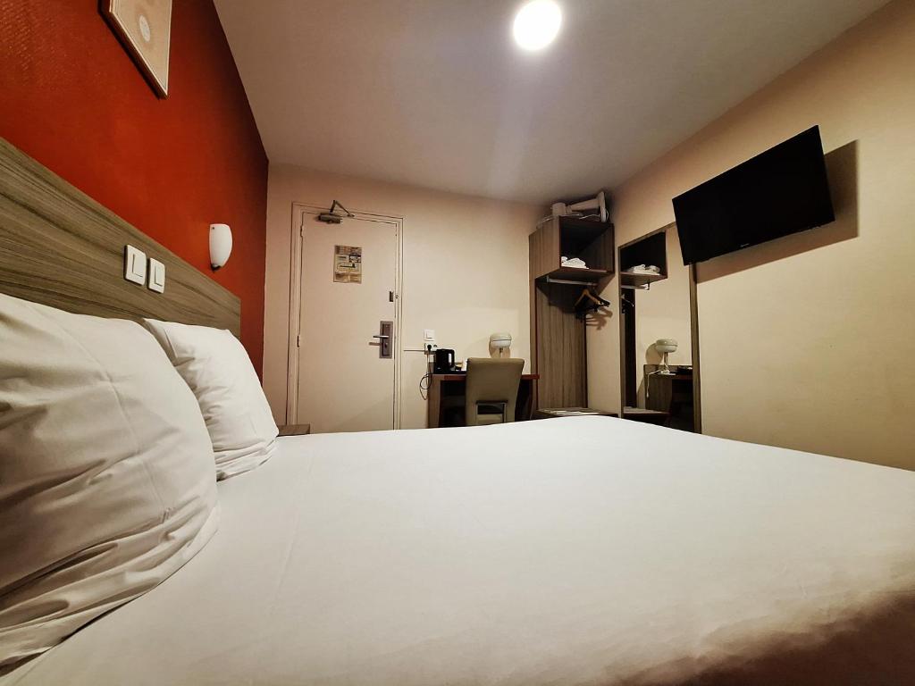 Hipotel Paris Gambetta République - Resim 4