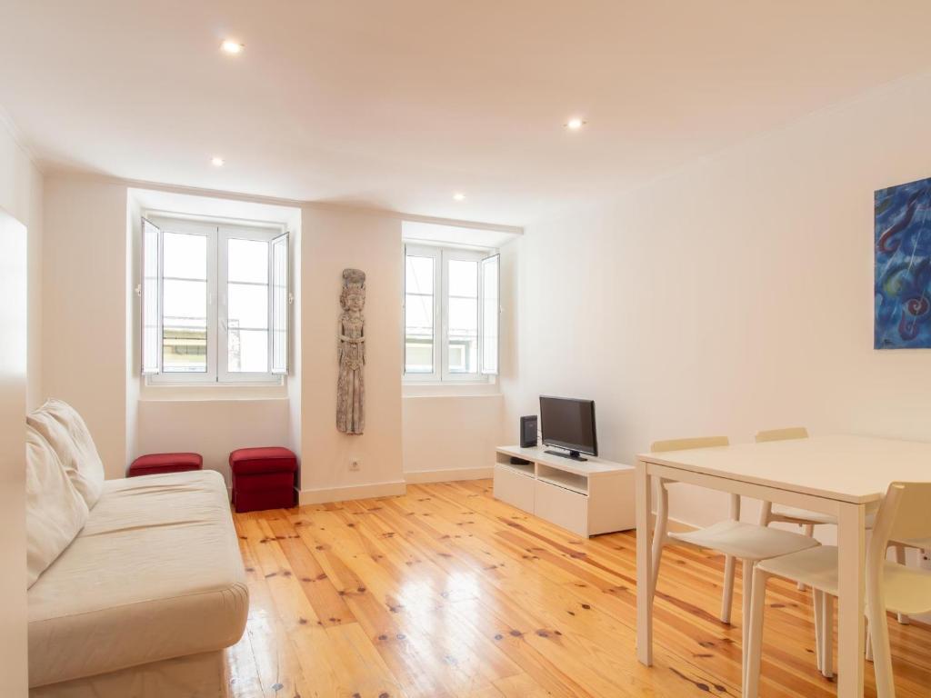 Madalena Stay Apartment - Apartment in Lisbon Historic Centre