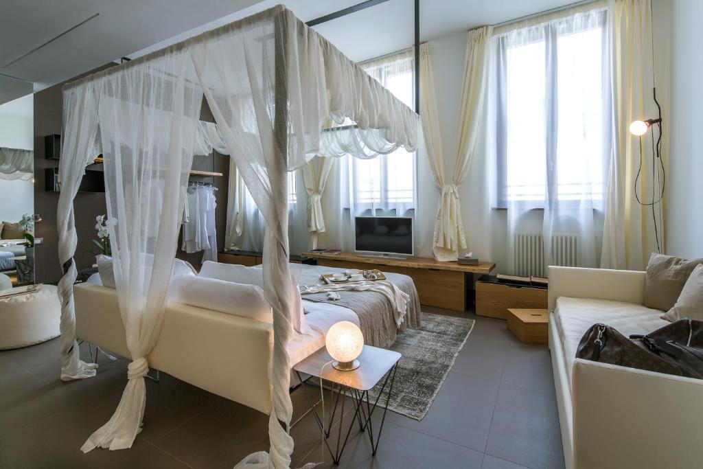 Mercatovecchio Luxury Suites - 