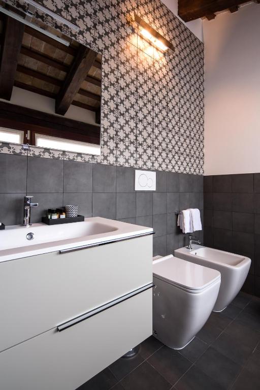 Mercatovecchio Luxury Suites - 
