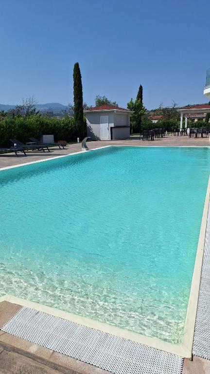 Bazén v ubytování Hotel Lemi nebo v jeho okolí
