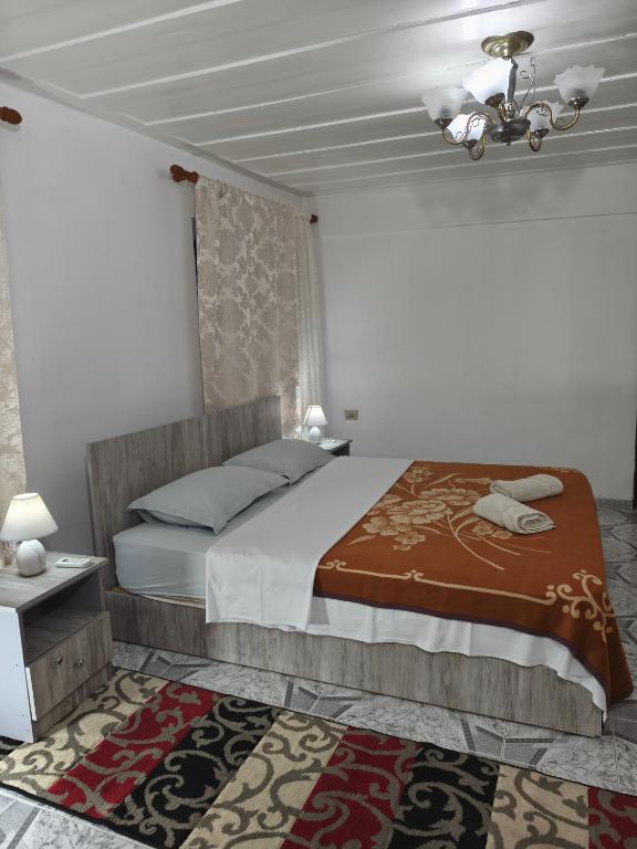 Postel nebo postele na pokoji v ubytování oneTwoSleep GuestHouse