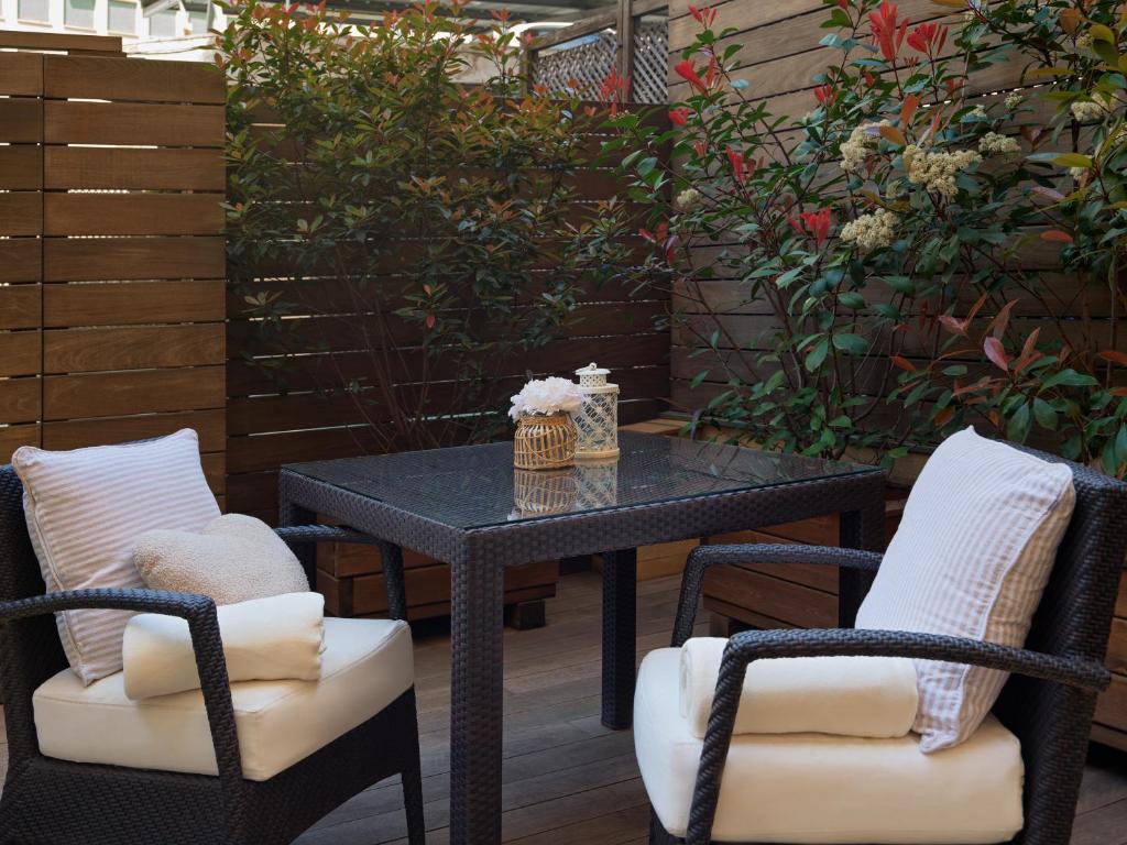 H10 Universitat - 12