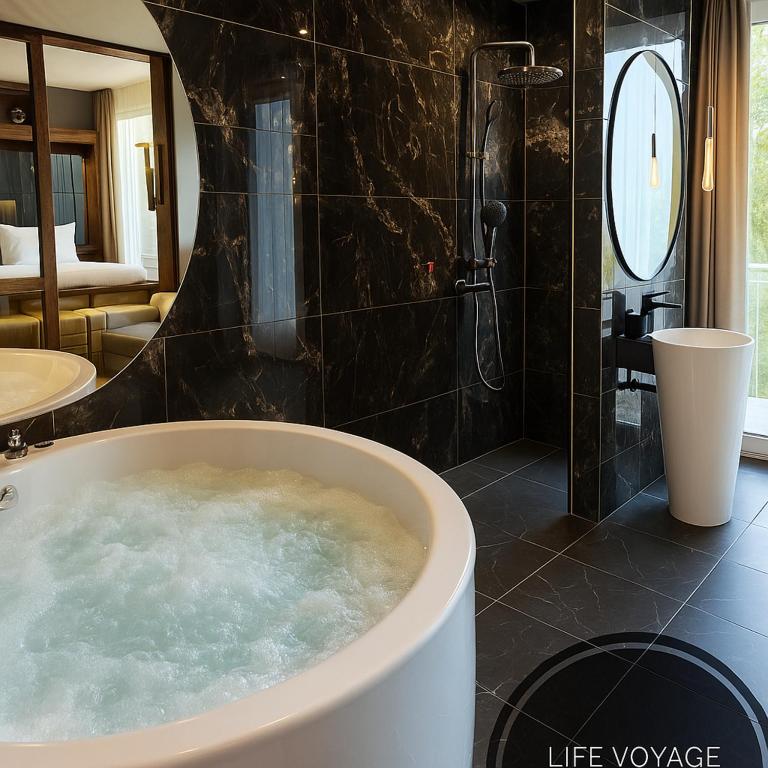Koupelna v ubytování LiFE VOYAGE RESIDENCE & SPA - Strasbourg's City Center Luxury Experience