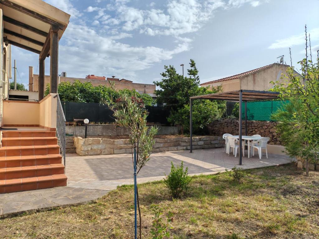 Κήπος έξω από το Residenza Moneta