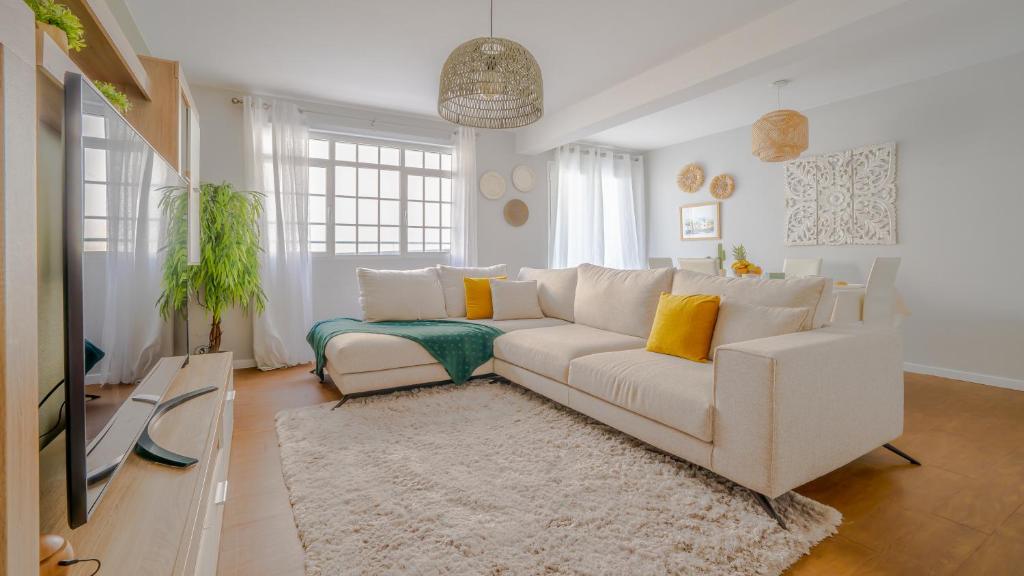 TV a/nebo společenská místnost v ubytování Family House