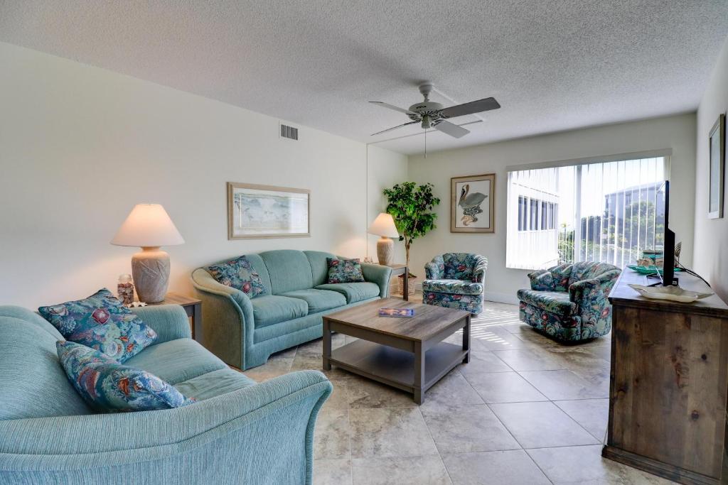 Posezení v ubytování Sanibel Surfside 216