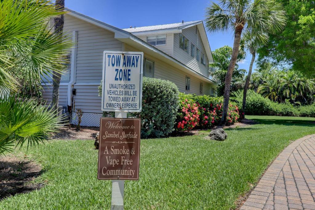 Zahrada ubytování Sanibel Surfside 216