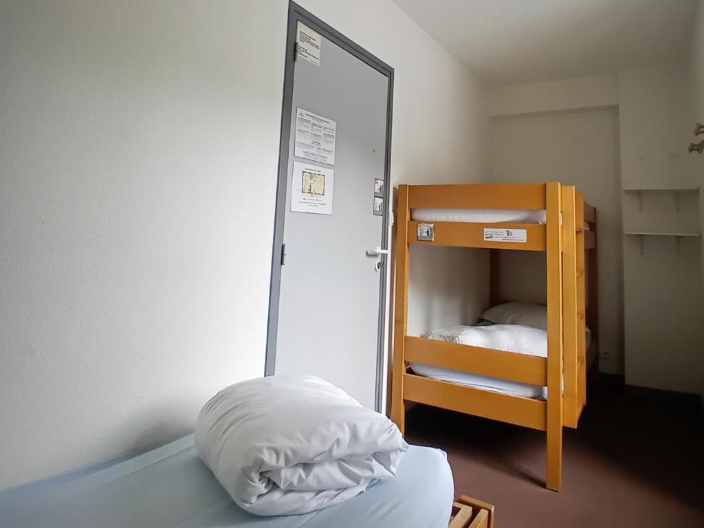 Auberge de Jeunesse HI Pontivy - 三人间