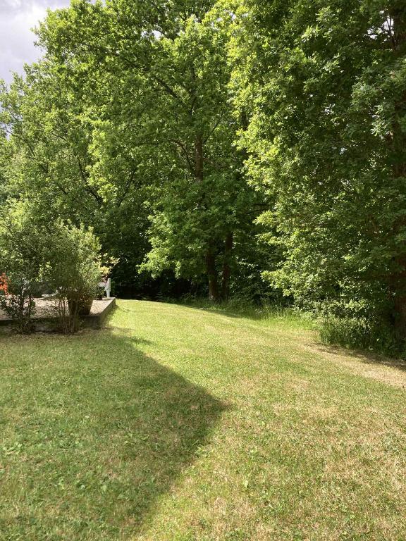 Zahrada ubytování La Pacha, chambre d'hôtes