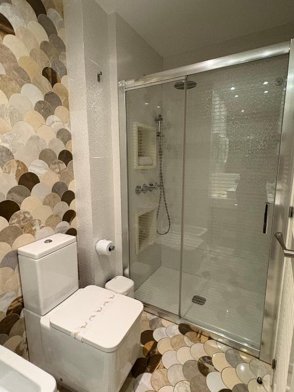 Łazienka w obiekcie Hostal El Alojado de Velarde