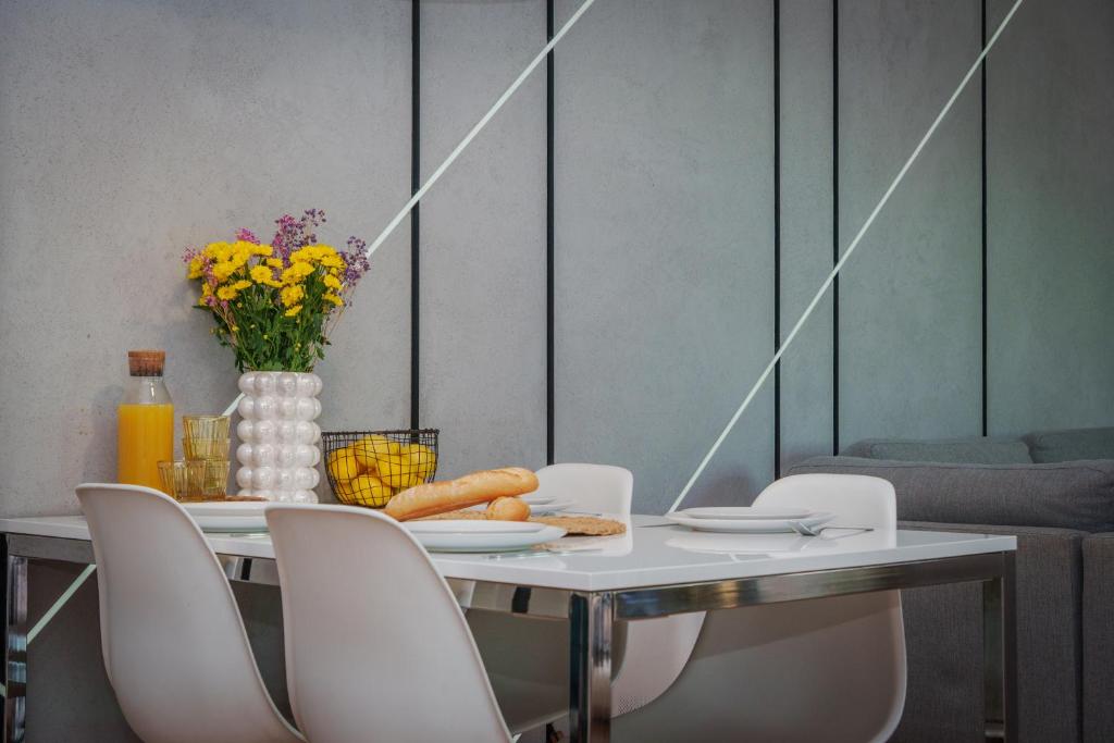 Apartament Green Plant - 1 lub 2 oddzielne sypialnie, taras 30m2, garaż podziemny, FV vat, Targi, klima, dostęp 24h - 7