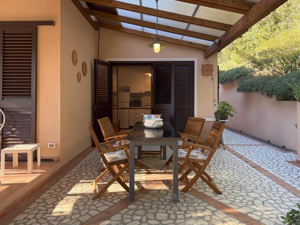 Patio nebo venkovní prostory v ubytování Lentisco terra e mare
