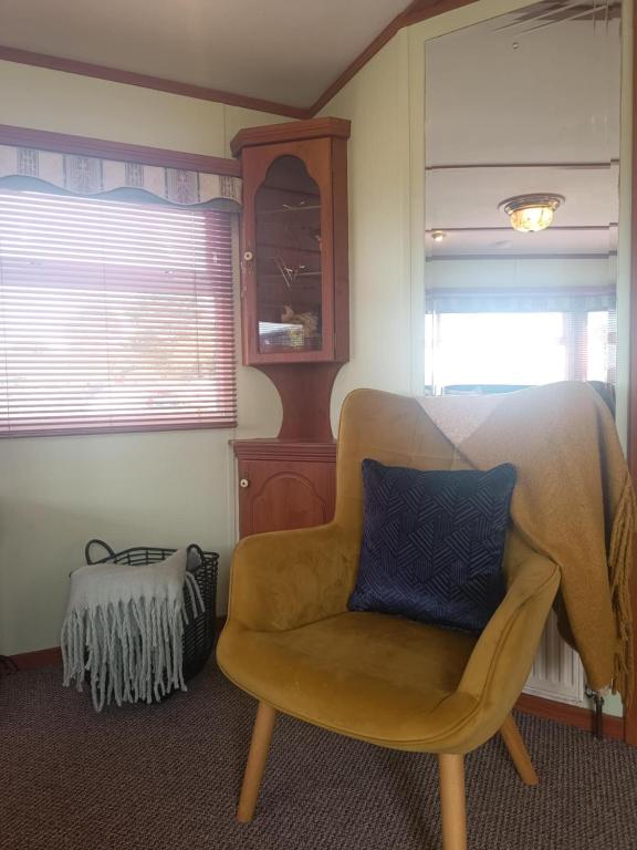 Posezení v ubytování Mount bolton mobile home