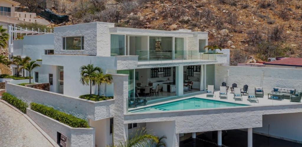 Bazén v ubytování Bay view Villa Cabo nebo v jeho okolí