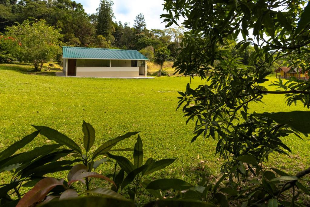 Pousada Recanto Mineiro casinha branca