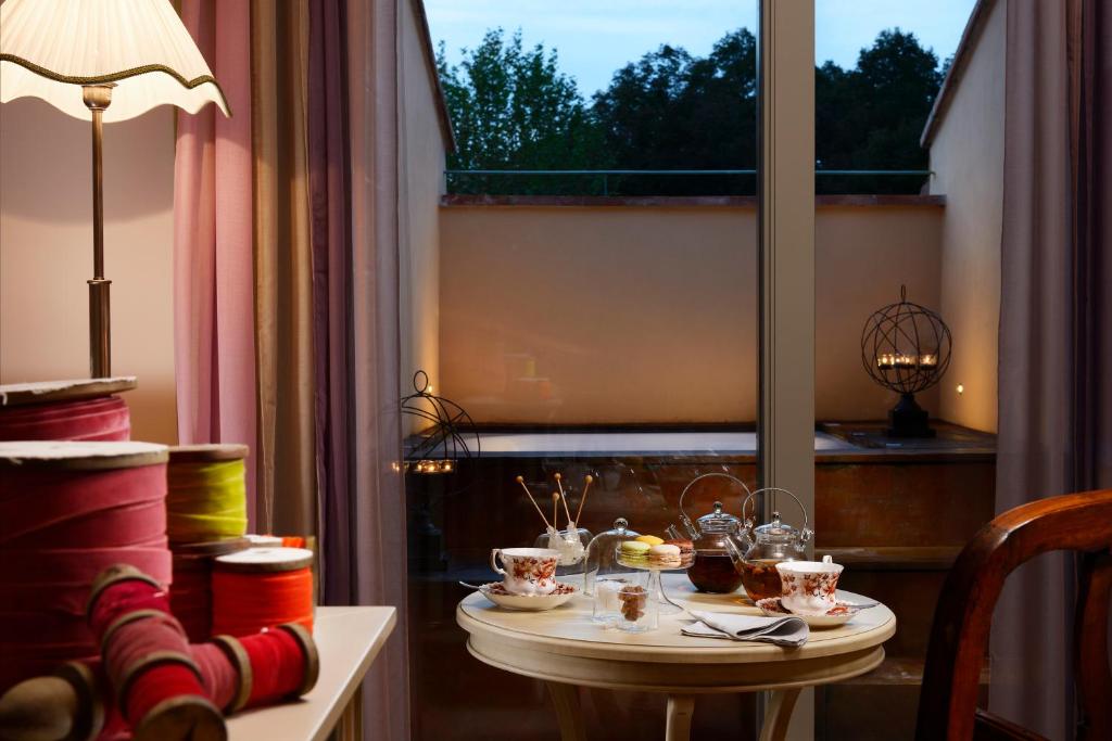 Ville Sull'Arno - Preferred Hotels & Resorts - Junior Suite With Spa Bath