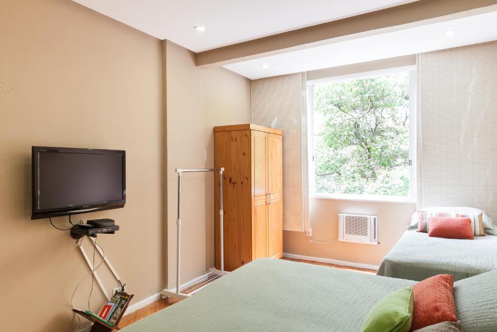  Studio Copacabana