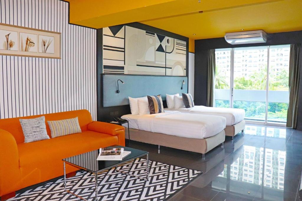 
Family Suite with Balcony
