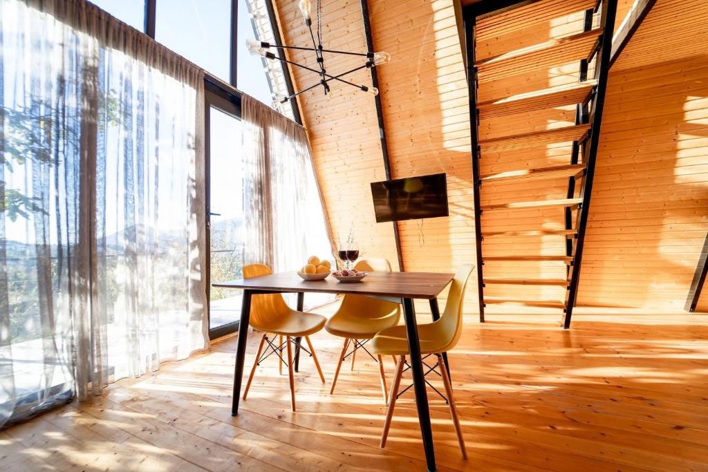 Fotografie z fotogalerie ubytování Gomarduli Cabins v destinaci Gomarduli