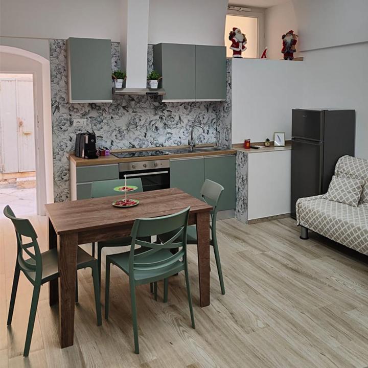 Nhà bếp/bếp nhỏ tại FrancyAndCo