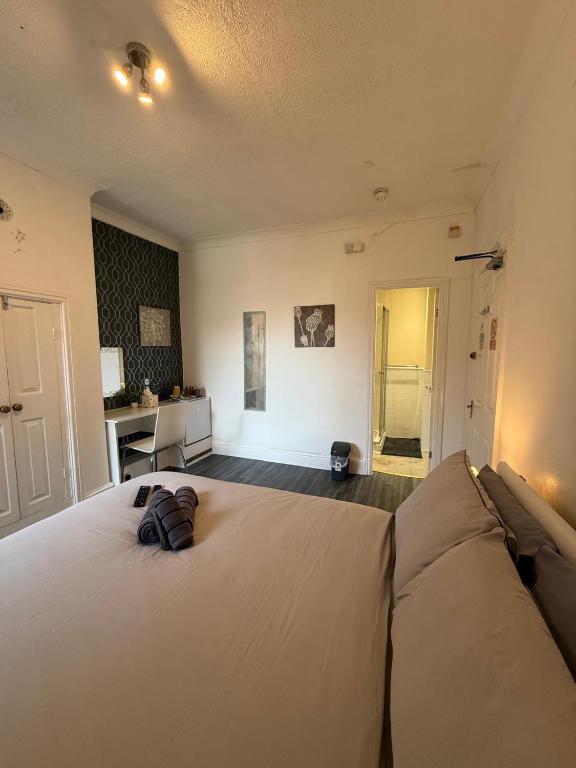 Daville Hotel Blackpool - Resim 9