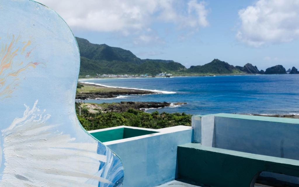 月光階梯評價、影片、特色體驗、房價資訊、訂房連結 – 蘭嶼海景親切民宿 - 照片 1