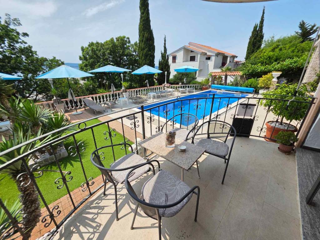 Apartment in Novi Vinodolski 40299