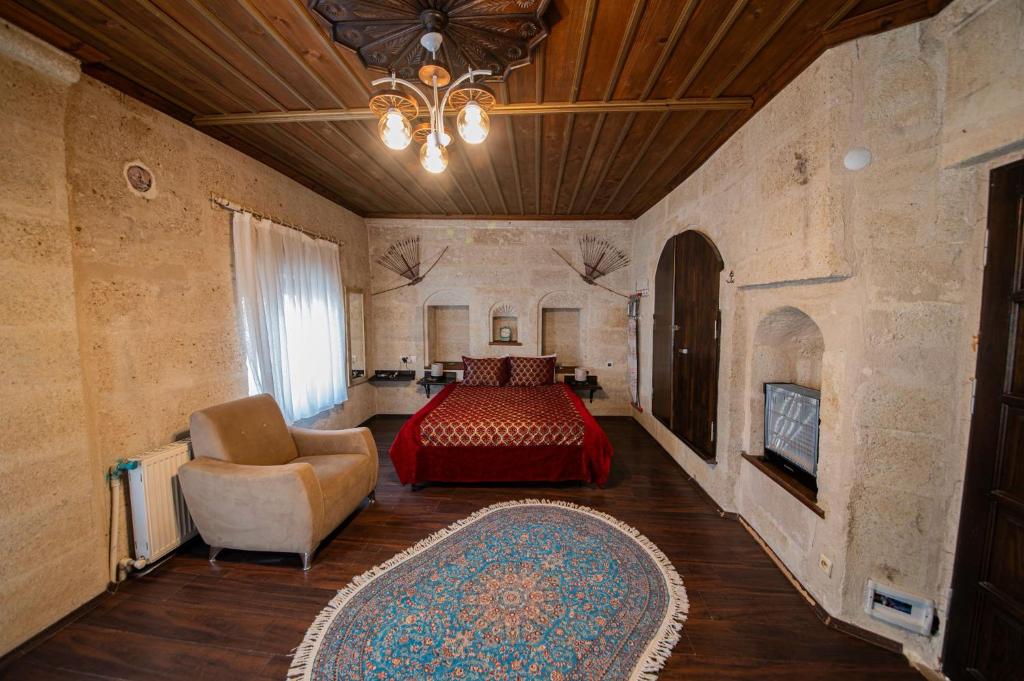 Chelebi Cave House - Second Building With Balcony