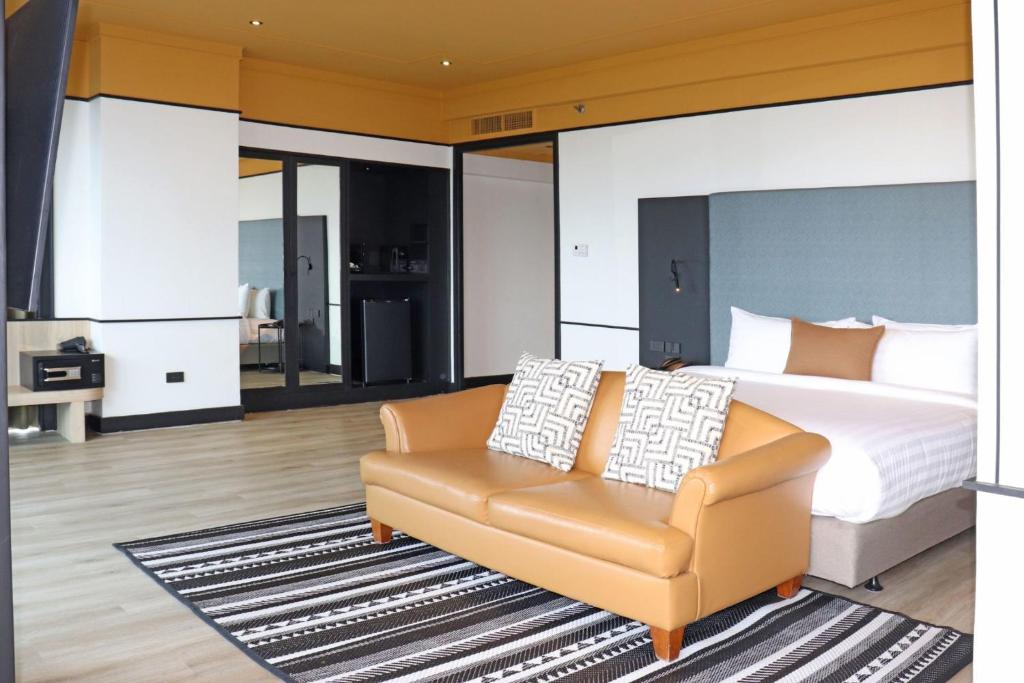 The Quarter Saphankhwai by UHG - Resim 14