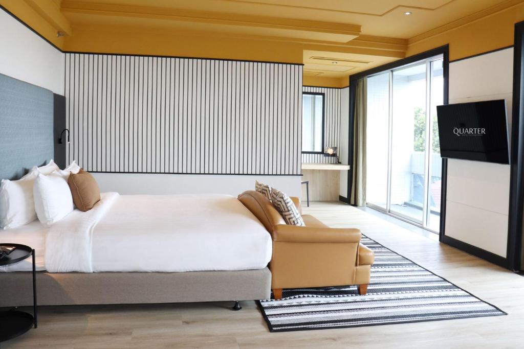 The Quarter Saphankhwai by UHG - Resim 16