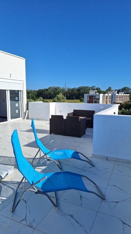 Ein Balkon oder eine Terrasse in der Unterkunft Montebello Inn apartments