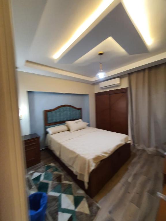 Voodi või voodid majutusasutuse عمارات ضباط مصطفى كامل toas