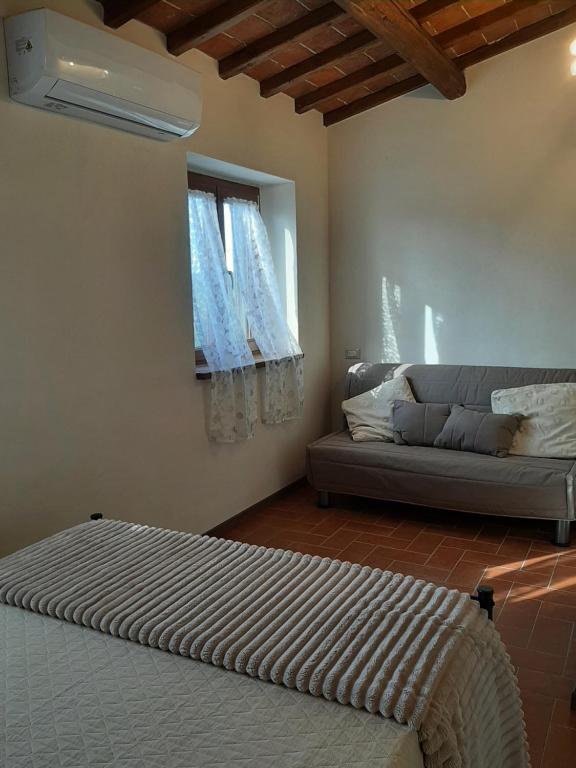 Sunset Valley - A Tuscan Experience