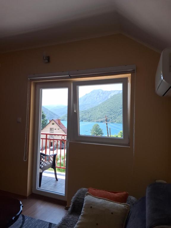 Příroda nedaleko apartmánu