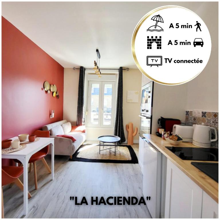un petit appartement avec une cuisine et un salon dans l'établissement Hacienda -A 2 min de la plage, à Saint-Malo