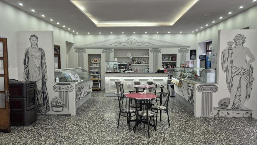 Restaurace v ubytování Albergo Valentini