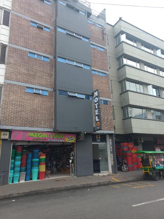 Budova, kde se hotel nachází