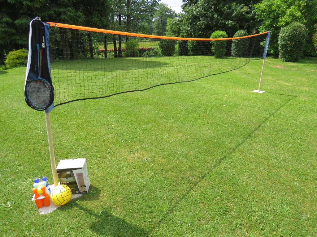 Tenis a/nebo squash v ubytování Oxygen House, Holiday and Team building nebo okolí