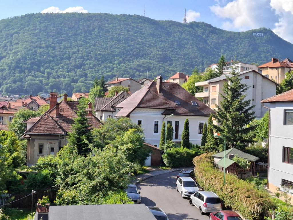 En generel udsigt til bjerge eller udsigt til bjerge taget fra den private indkvartering